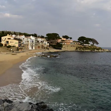 בית אירוח Magnolia, Habitacion Matrimonial Con Bano Uso Privado, En Casa Compartida *